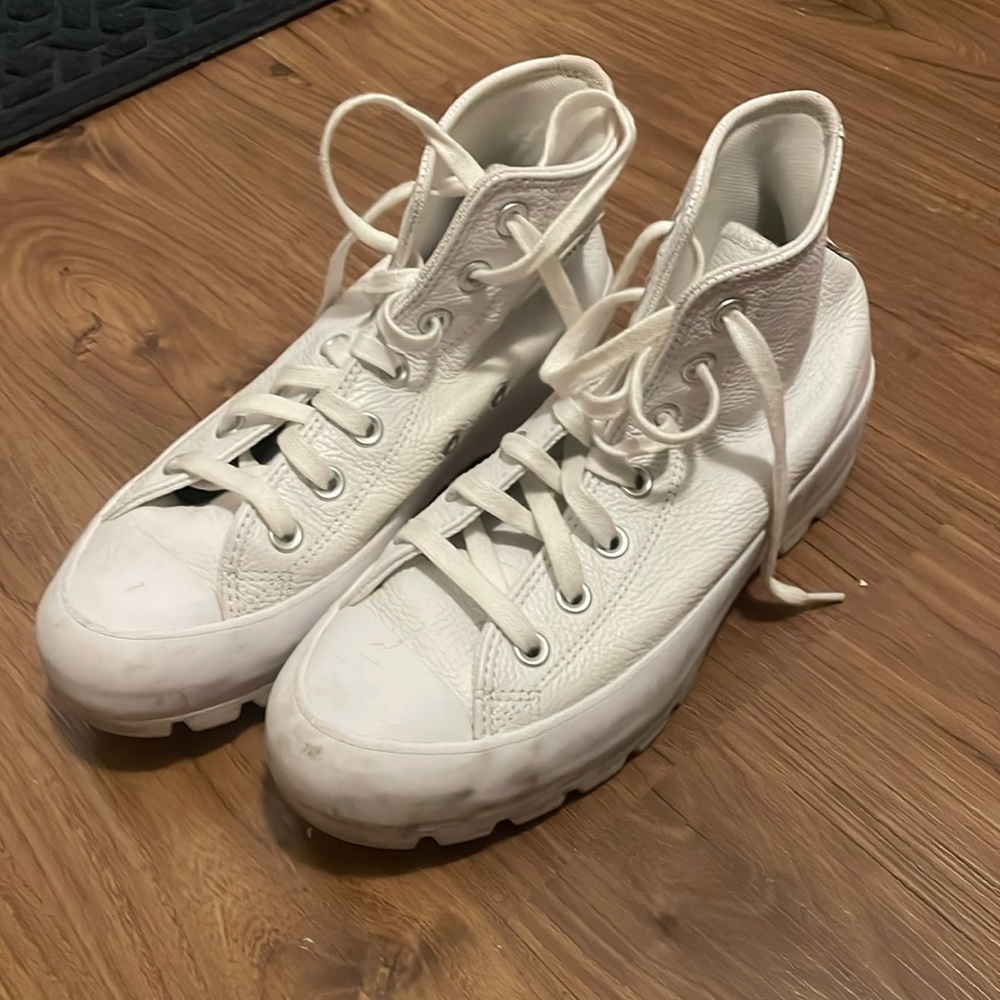 Womens Converse Chuck Taylor All Star Hi Lugged Sneaker - White